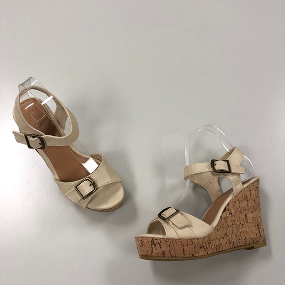 Beige Cork Wedge Sandals with Buckle Straps